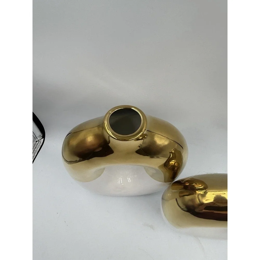 NIB White & Gold Ceramic Vase Set of 2 Round Donut Hollow Flower Vases for Home